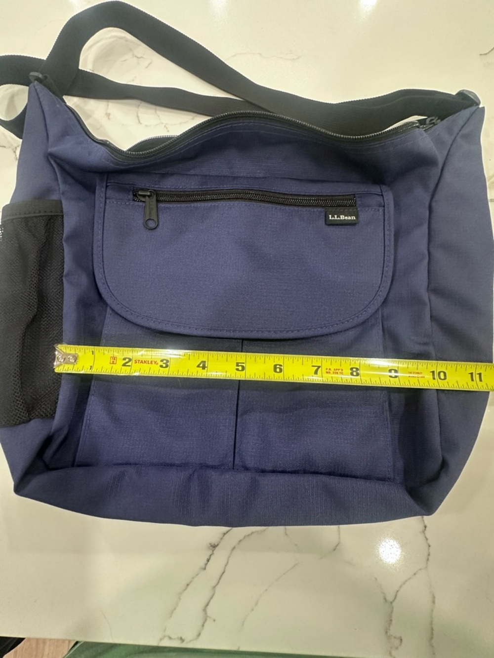 L.L.Bean Town and Field Shoulder Bag Navy Blue Organizer Messenger Travel Bag - Picture 11 of 14